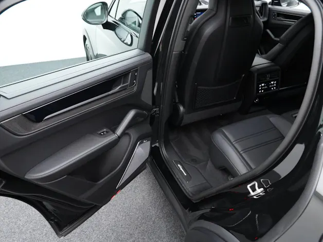 Porsche Cayenne Turbo E-Hybrid Coupé mit GT-Paket
