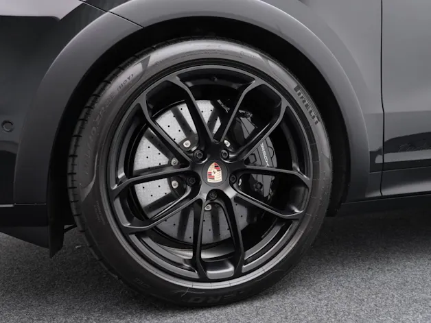 Porsche Cayenne Turbo E-Hybrid Coupé mit GT-Paket