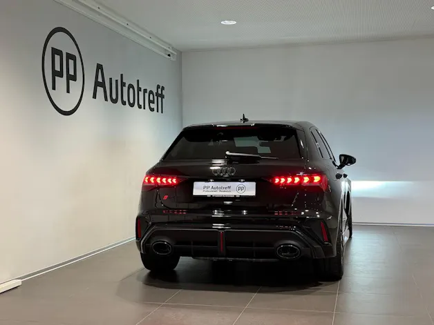 Audi RS3 Sportback 2.5 TSI quattro S-tronic