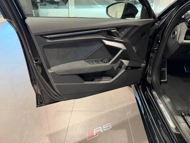 Audi RS3 Sportback 2.5 TSI quattro S-tronic