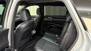 Kia Sorento 1.6 T-GDi HEV 7P. Sorento
