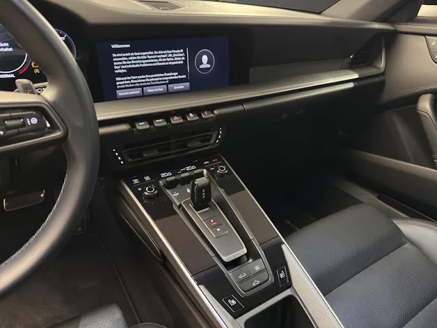 Porsche 911 Carrera 4 PDK