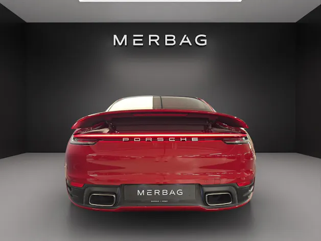 Porsche 911 Carrera 4 PDK