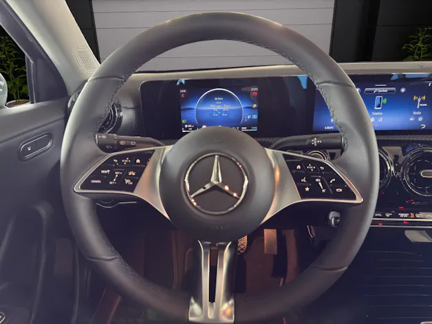 Mercedes-Benz A 220 4Matic 8G-DCT