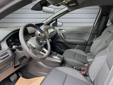 MITSUBISHI GRANDIS 12