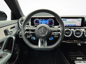 Fahrzeugbild MERCEDES-BENZ CLA 35 AMG 4matic