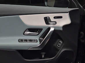 Fahrzeugbild MERCEDES-BENZ CLA 35 AMG 4matic