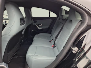 Fahrzeugbild MERCEDES-BENZ CLA 35 AMG 4matic
