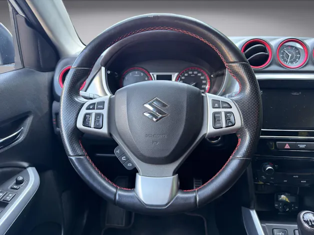 Suzuki Vitara 1.4 T Sergio Cellano Top 4x4
