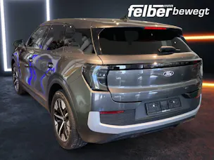 Ford Explorer Extended Range