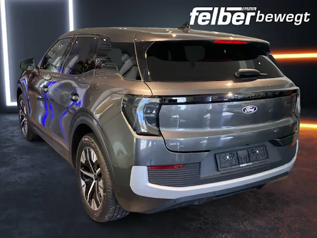 Ford Explorer Extended Range