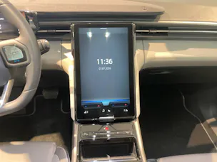 Ford Explorer Extended Range
