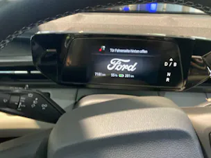 Ford Explorer Extended Range