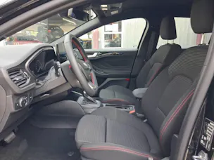Ford Focus Station Wagon 1.0i EcoB Hybrid 155 ST-Line
