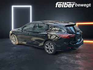 Ford Focus Station Wagon 1.0i EcoB Hybrid 155 ST-Line