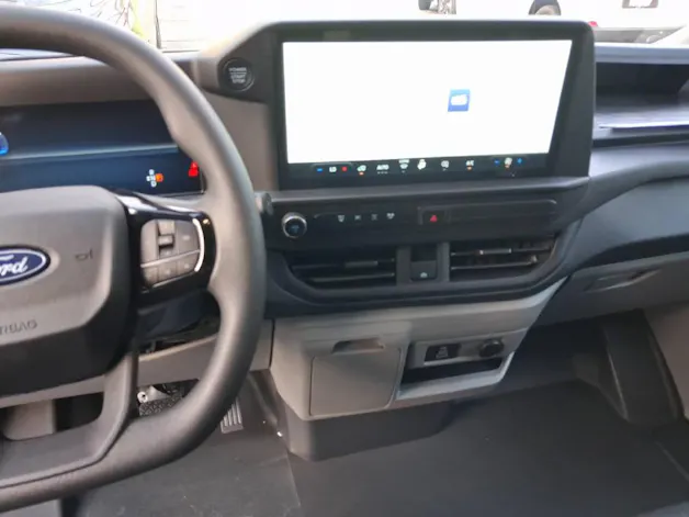 Ford Transit C Van 320 L1 2.5 Duratec 233 Trend PHEV