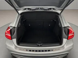 Mercedes-Benz GLA 250 AMG Line 4m