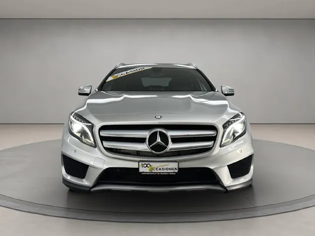Mercedes-Benz GLA 250 AMG Line 4m