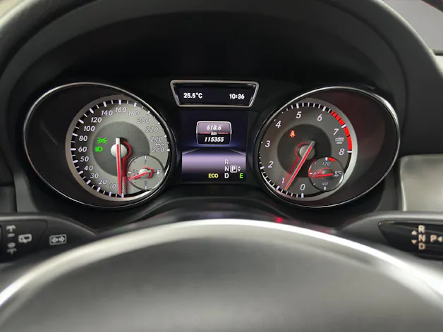 Mercedes-Benz GLA 250 AMG Line 4m