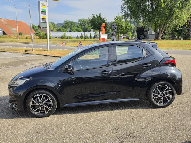 Toyota Yaris 1.5 VVT-i HSD Trend