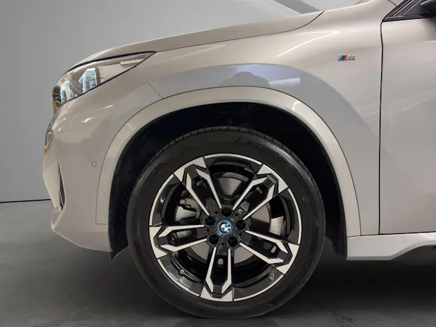 BMW iX1 30 xDrive M-SportPaket