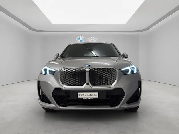 BMW iX1 30 xDrive M-SportPaket