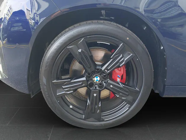 BMW X3 M50i