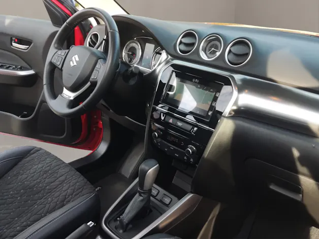 Suzuki Vitara 1.4 T Piz Sulai Top Hybrid 4x4