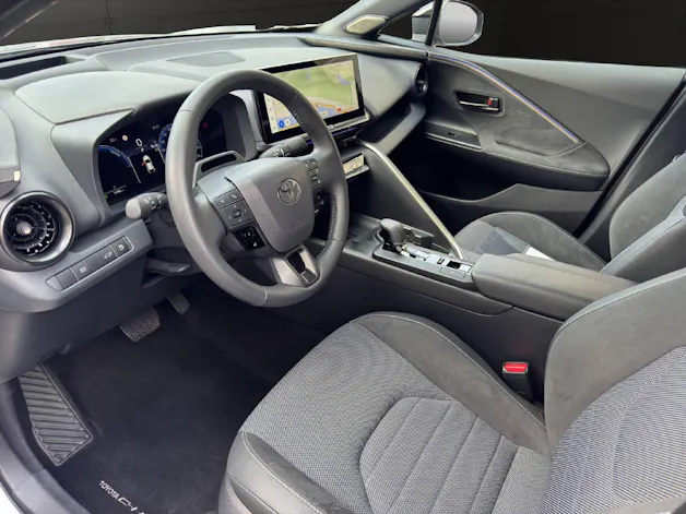 Toyota C-HR 2.0 HEV Style 4x4