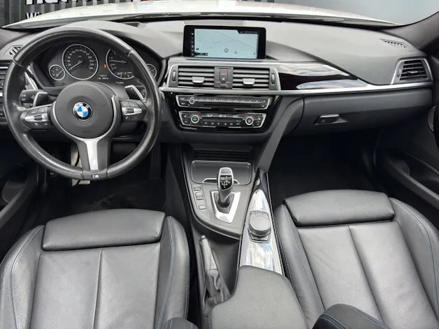BMW 340i xDrive Touring  Power & Sound Paket