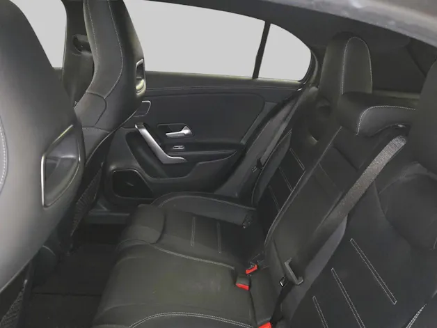 MERCEDES-BENZ A 35 AMG 4matic