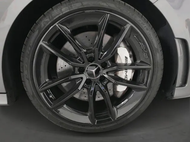 MERCEDES-BENZ A 35 AMG 4matic