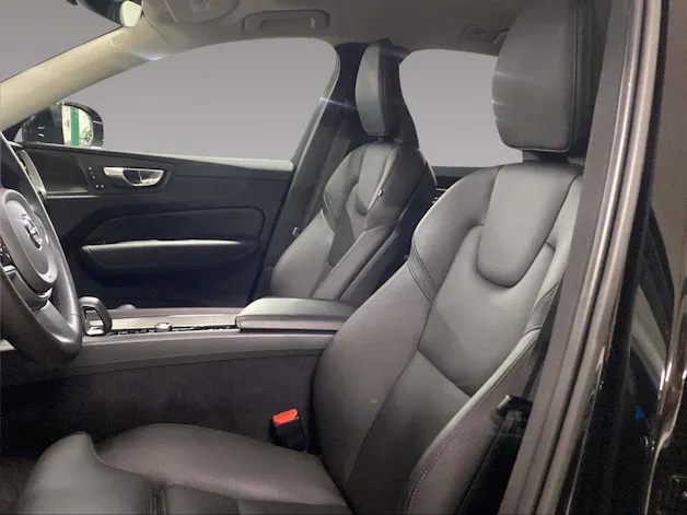 VOLVO XC60 2.0 B4 MH Plus Bright AWD