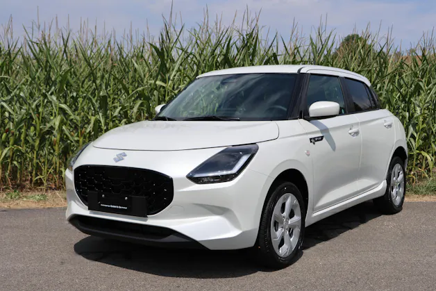 Suzuki Swift 1.2 Sakura Hybrid 4x4
