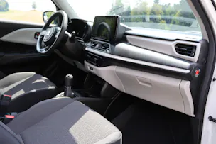 Suzuki Swift 1.2 Sakura Hybrid 4x4
