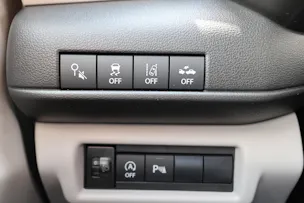 Suzuki Swift 1.2 Sakura Hybrid 4x4