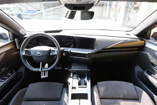 Opel Astra Sports Tourer 1.6 T PHEV 180 Ultimate