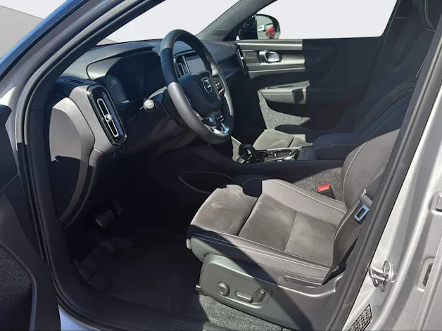 VOLVO C40 Recharge Twin