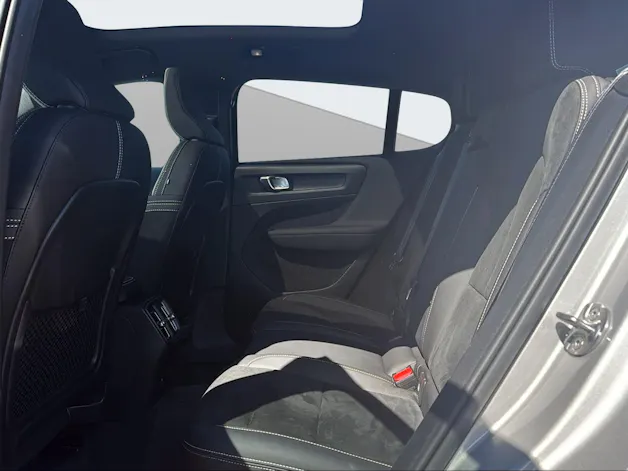 VOLVO C40 Recharge Twin