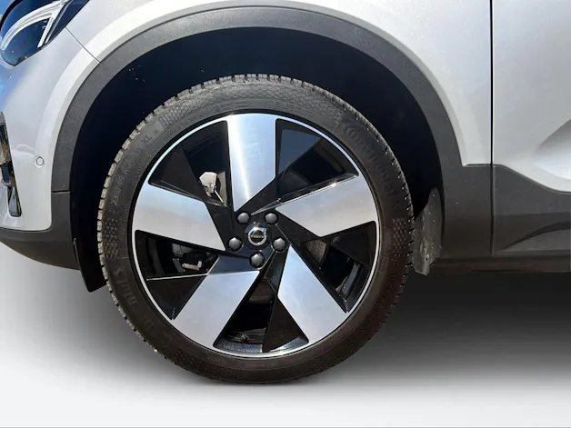VOLVO C40 Recharge Twin