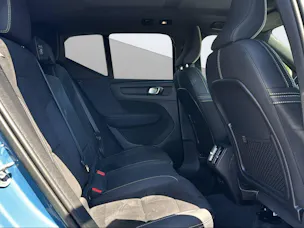 Volvo XC40 2.0 B4 MH Ultimate Dark AWD