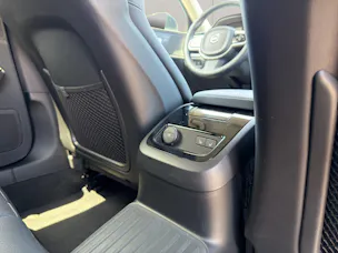 Volvo V60 2.0 T6 TE Plus Dark eAWD .