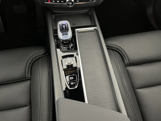 Volvo XC60 2.0 T8 TE Black Edition eAWD