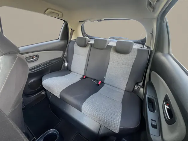 Toyota Yaris 1.5 VVT-i HSD Trend