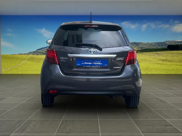 Toyota Yaris 1.5 VVT-i HSD Trend