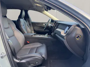 Volvo XC60 2.0 T6 TE Plus Dark eAWD