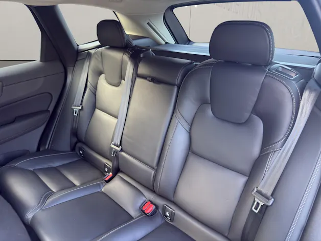 Volvo XC60 2.0 T6 TE Plus Dark eAWD