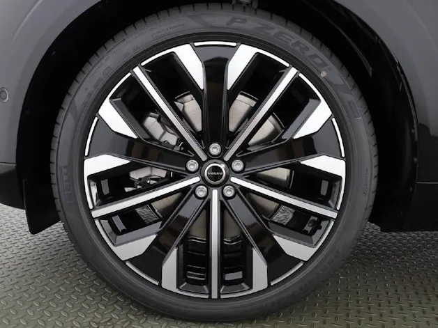 VOLVO XC60 2.0 T8 TE Ultra Bright eAWD