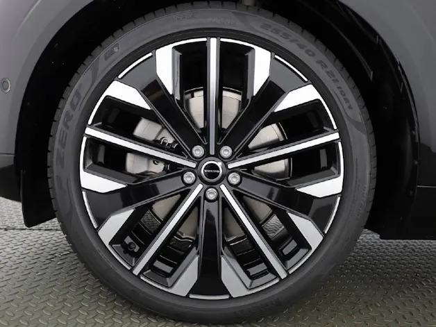VOLVO XC60 2.0 T8 TE Ultra Bright eAWD