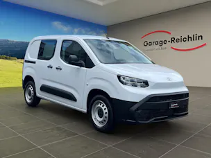 Toyota PROACE CITY Van L1 1.2 Active